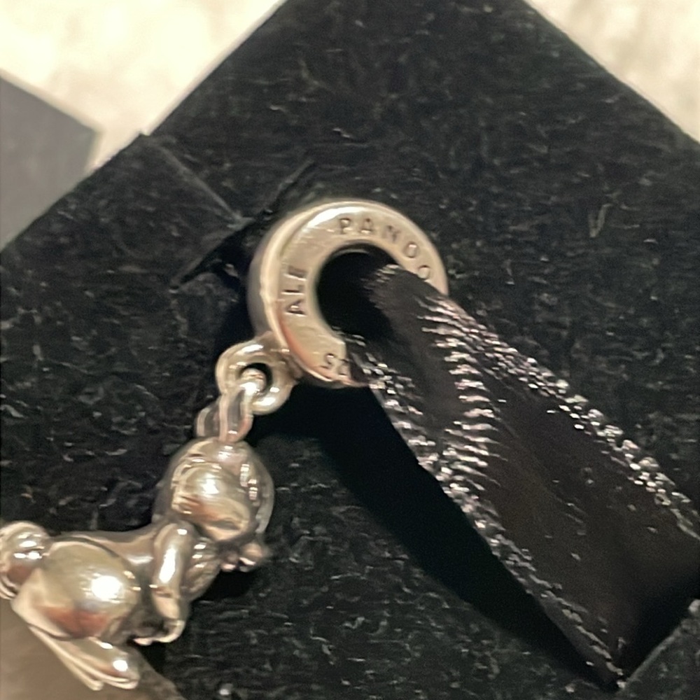 Pandora Disney Rabbit Charm - Picture 3 of 4